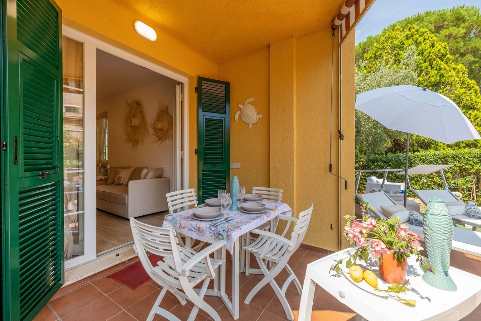 Isabel Beach And Bike Finale Ligure Exterior foto